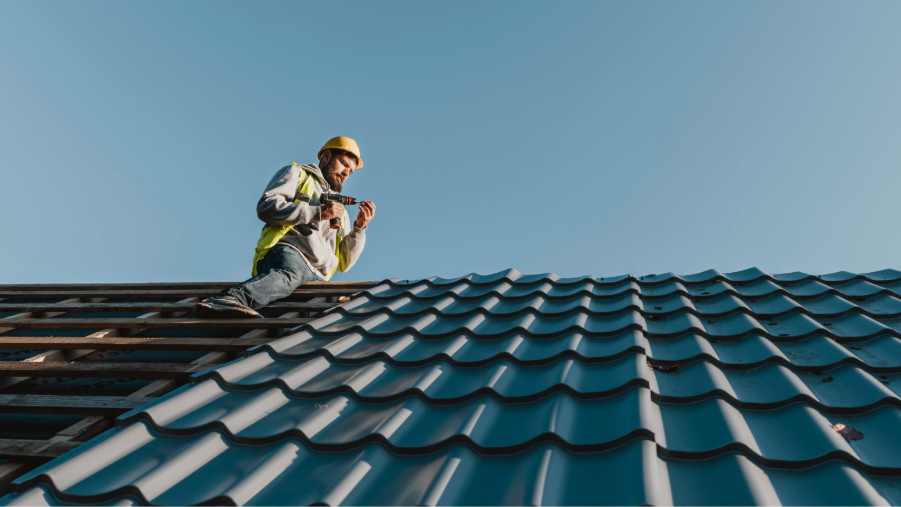 How Re Roofing Improves Energy Efficiency in Gold Coast Homes